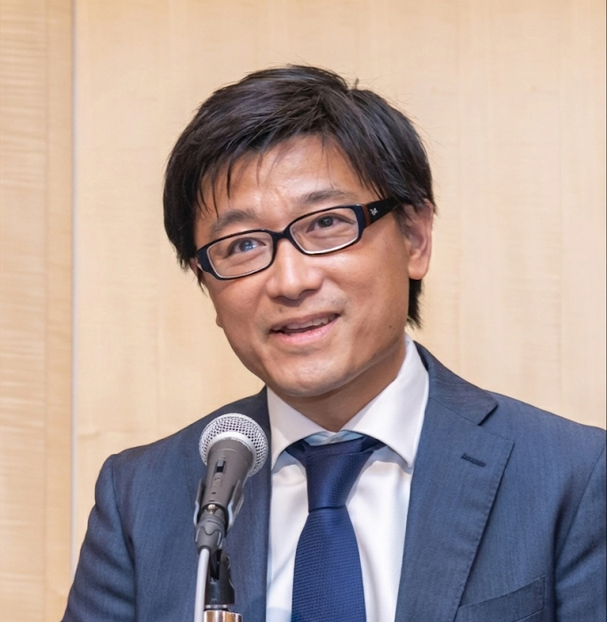 鈴木 郁夫 教授