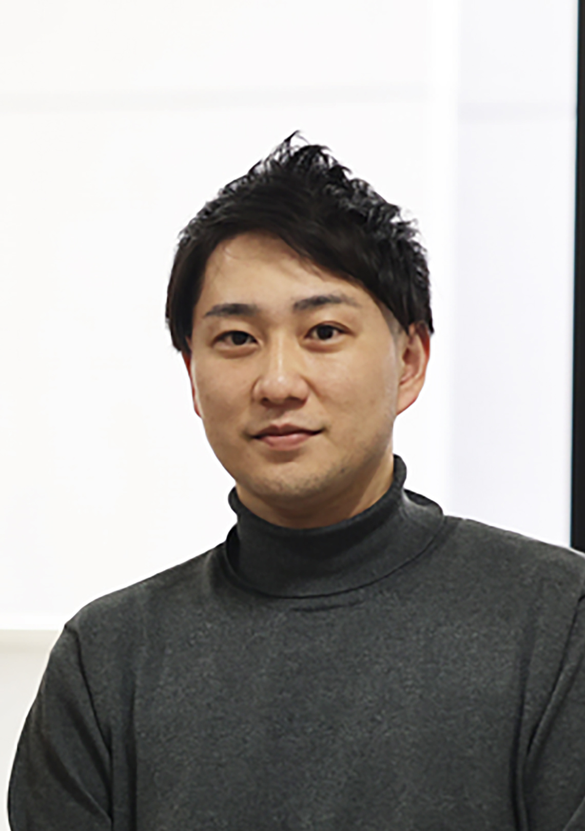 山中 聡士　准教授